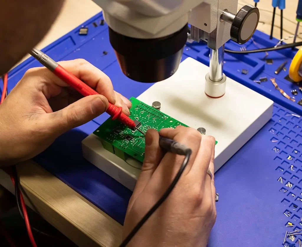 Leaded Inductors for Through-Hole Applications